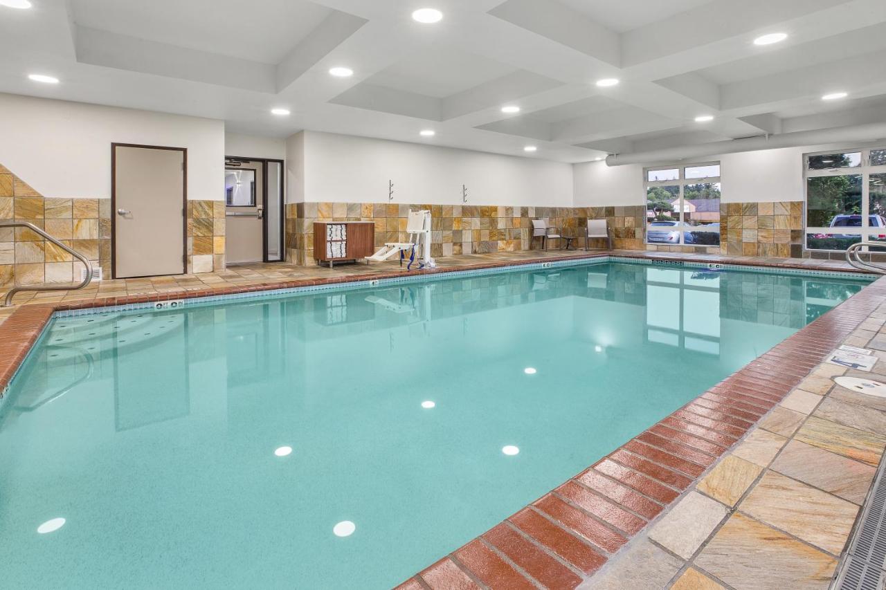 Holiday Inn Express & Suites Tacoma By Ihg Εξωτερικό φωτογραφία