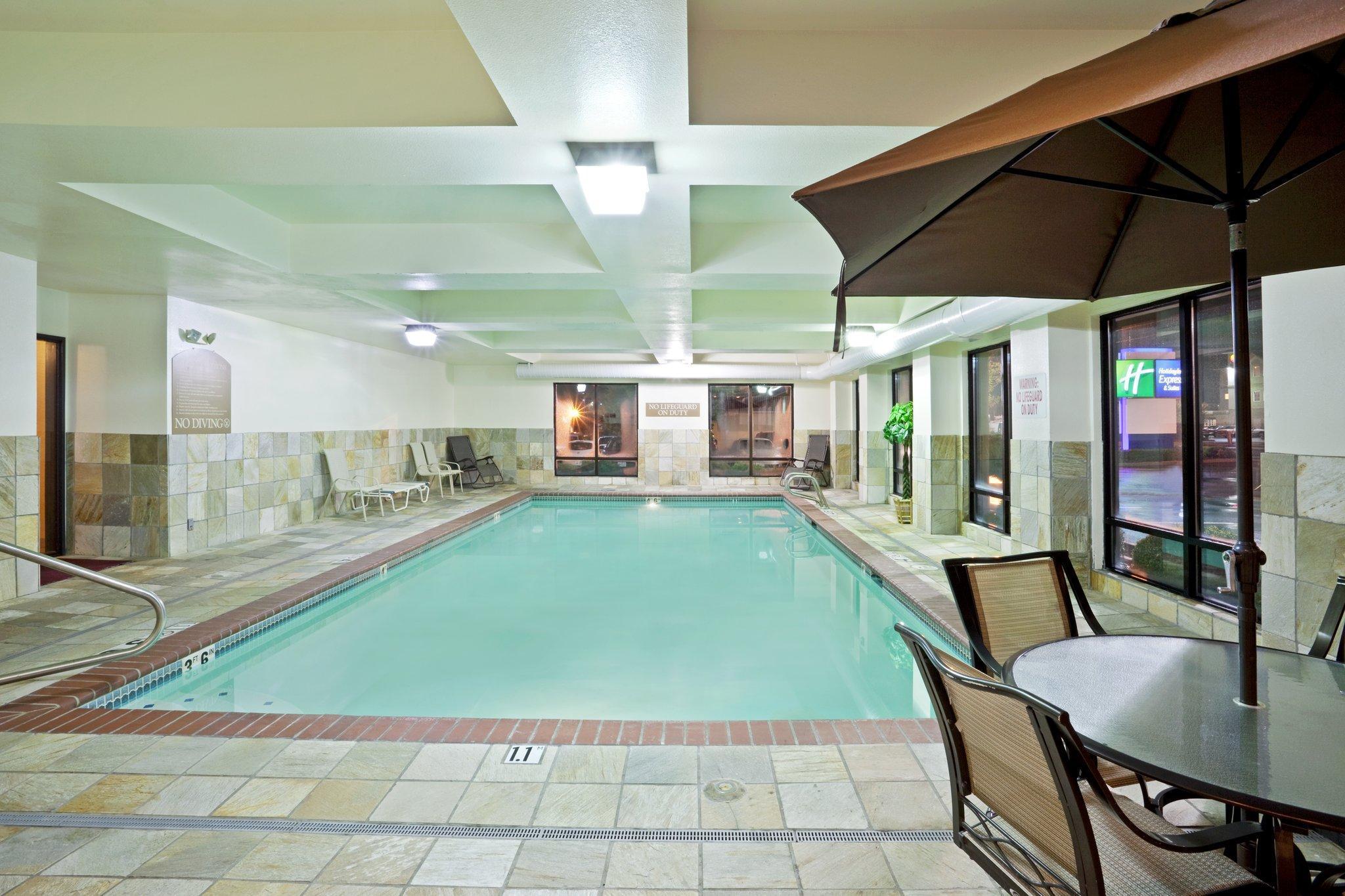Holiday Inn Express & Suites Tacoma By Ihg Εξωτερικό φωτογραφία