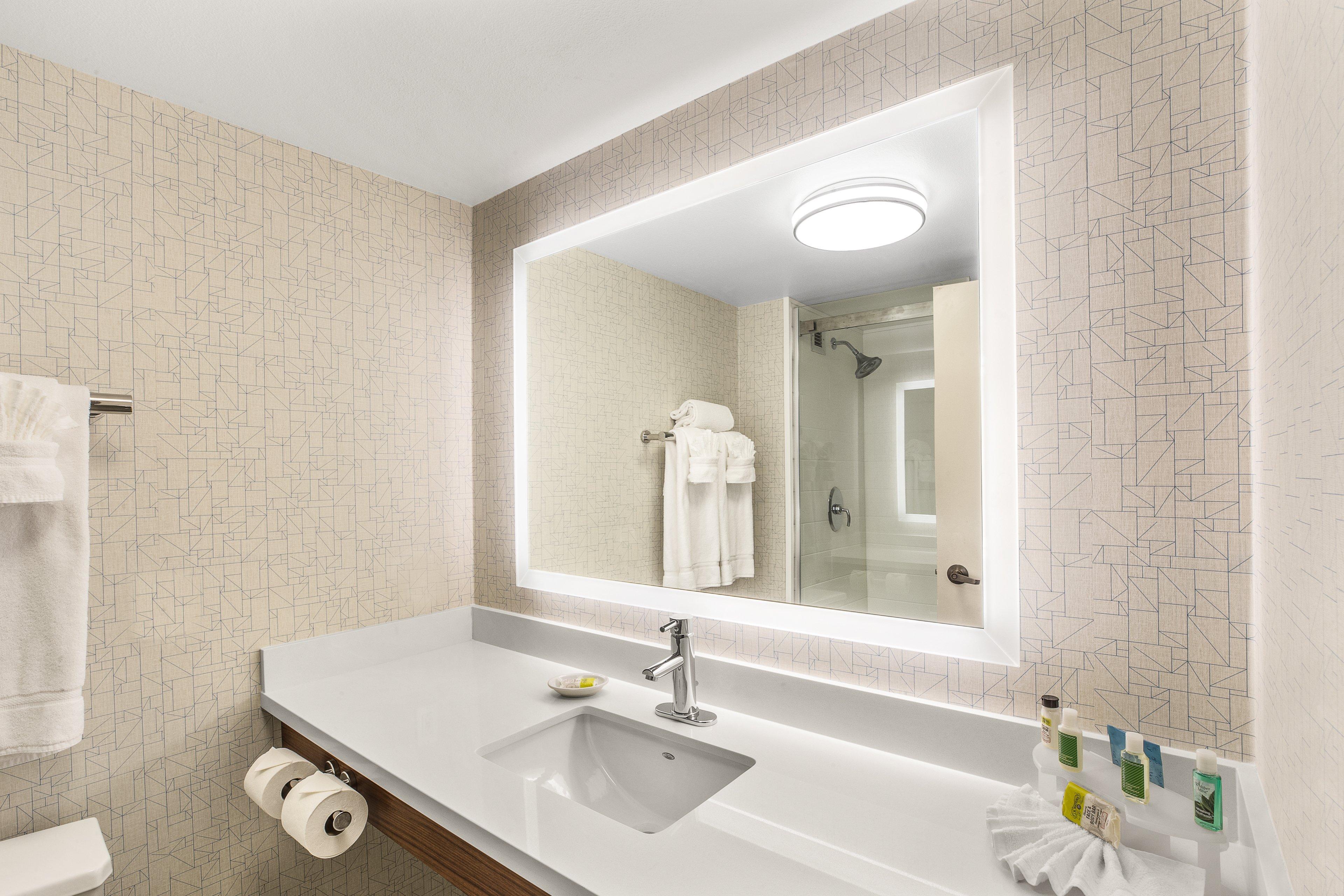 Holiday Inn Express & Suites Tacoma By Ihg Εξωτερικό φωτογραφία