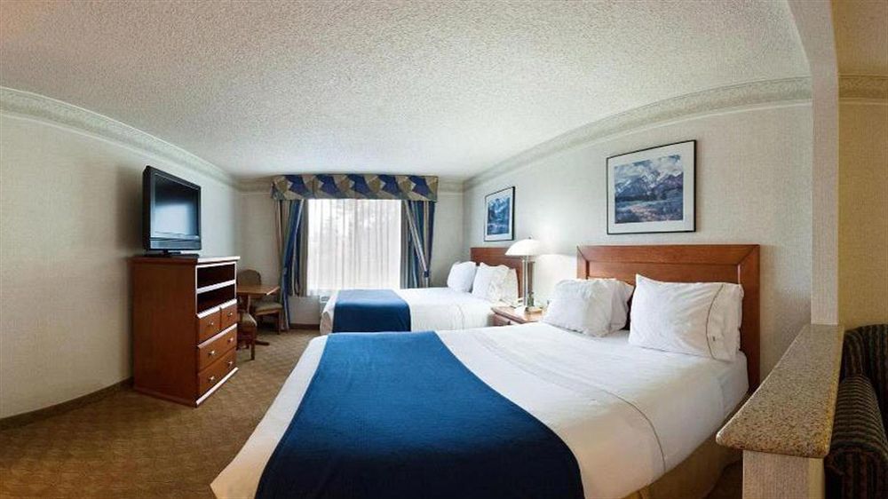 Holiday Inn Express & Suites Tacoma By Ihg Εξωτερικό φωτογραφία